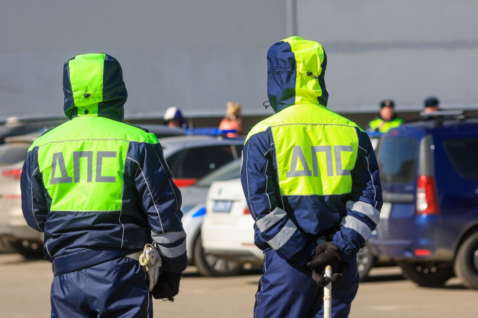 Мертвые пассажиры и убийство мусоровозом: громкие ЧП за день
