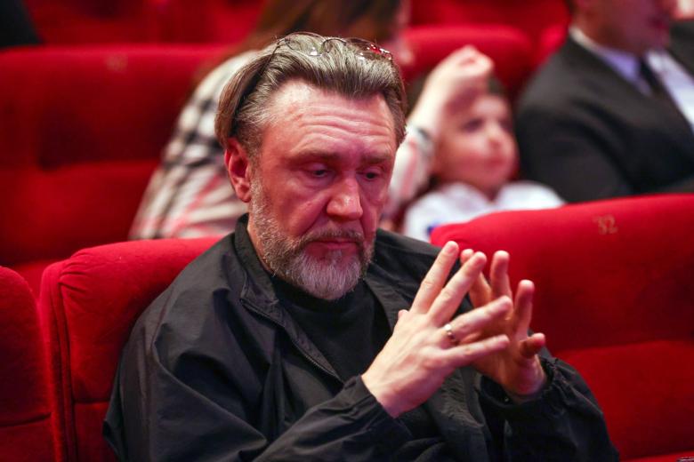 Сергей Шнуров