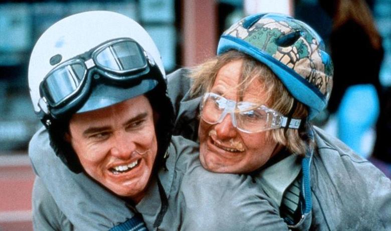 Кадр из фильма «Тупой и ещё тупее» (1991)