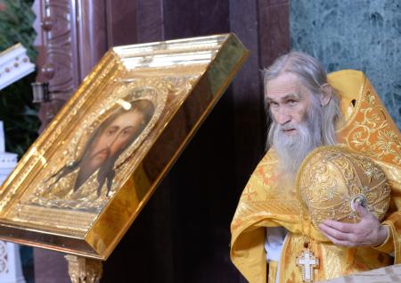 Стало известно, когда отпоют духовника патриарха Кирилла
