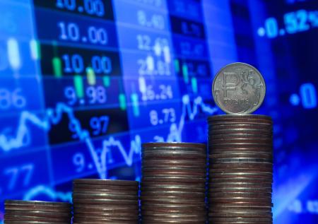 Вклады россиян в банках заморозят? Разбираем возможные сценарии