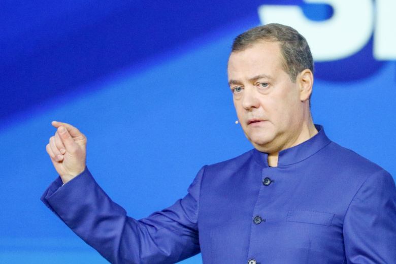 Дмитрий Медведев