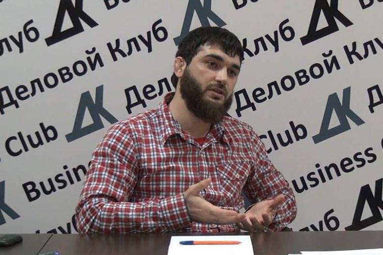 Абдулмумин Гаджиев