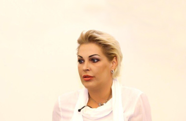 Елена Ясевич