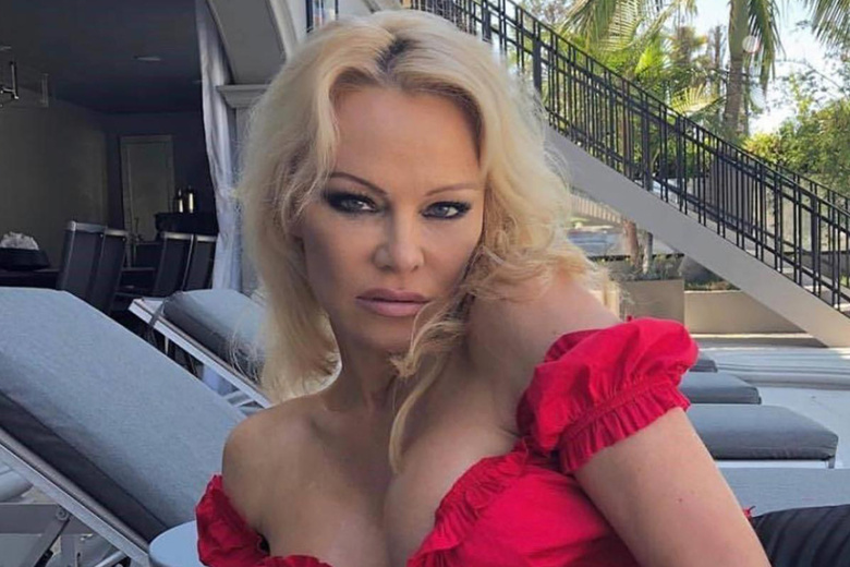 Памела Андерсон 