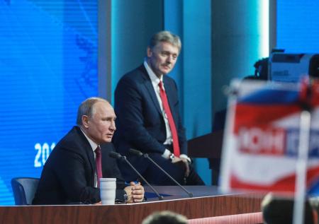 Песков назвал срок прямой линии с Путиным: что известно, когда состоится