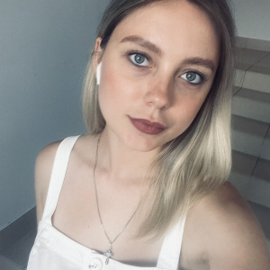 Анжелика Трифонова